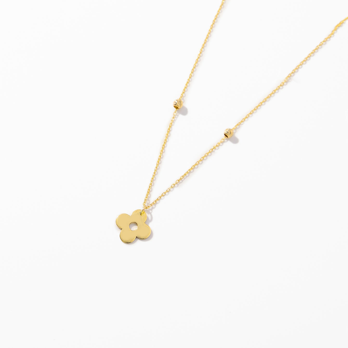 Dainty Clover Necklace
