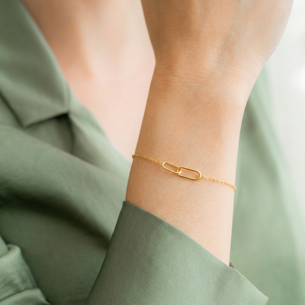 Double Interlocking Paperclip Bracelet