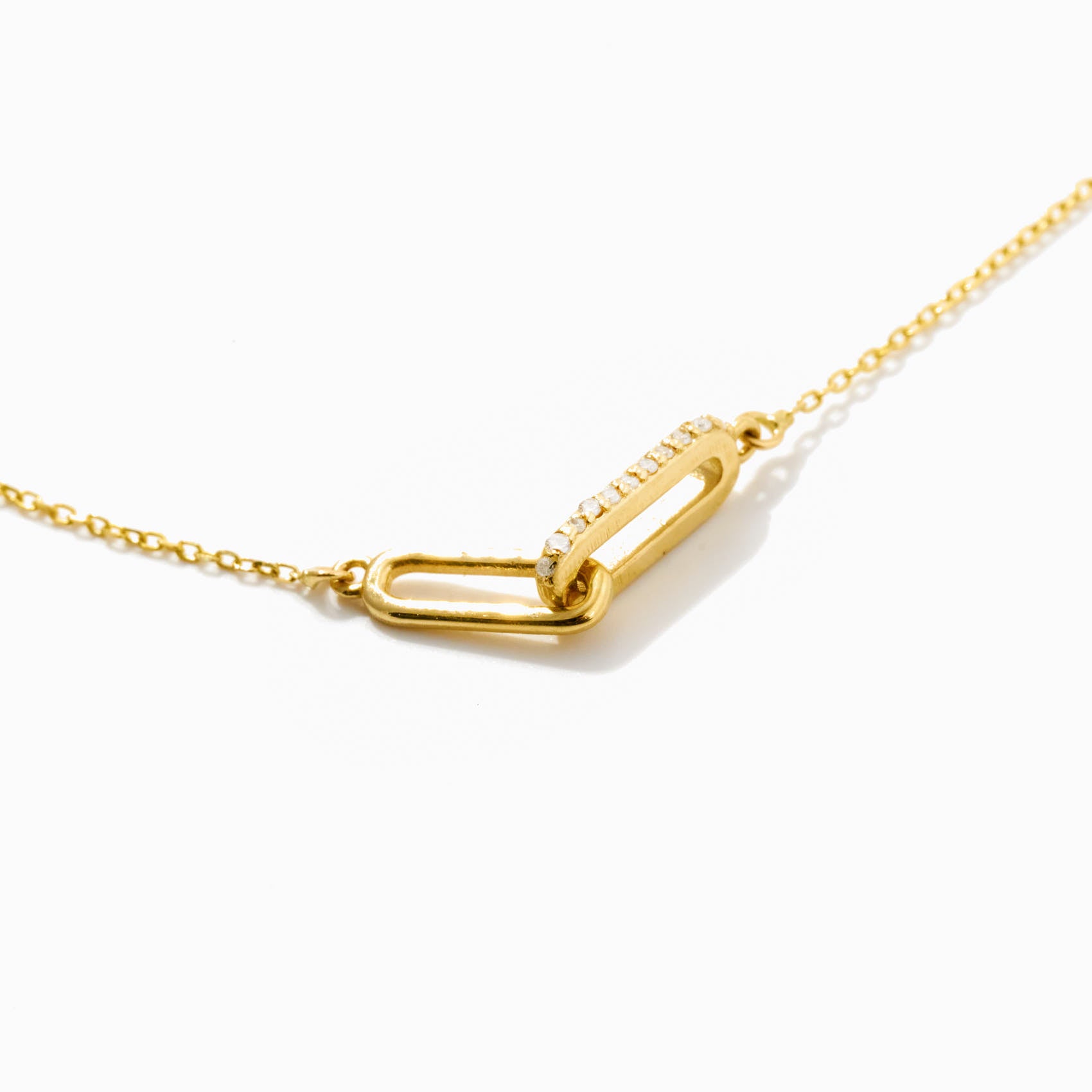 Diamond Paperclip Interlocking Necklace
