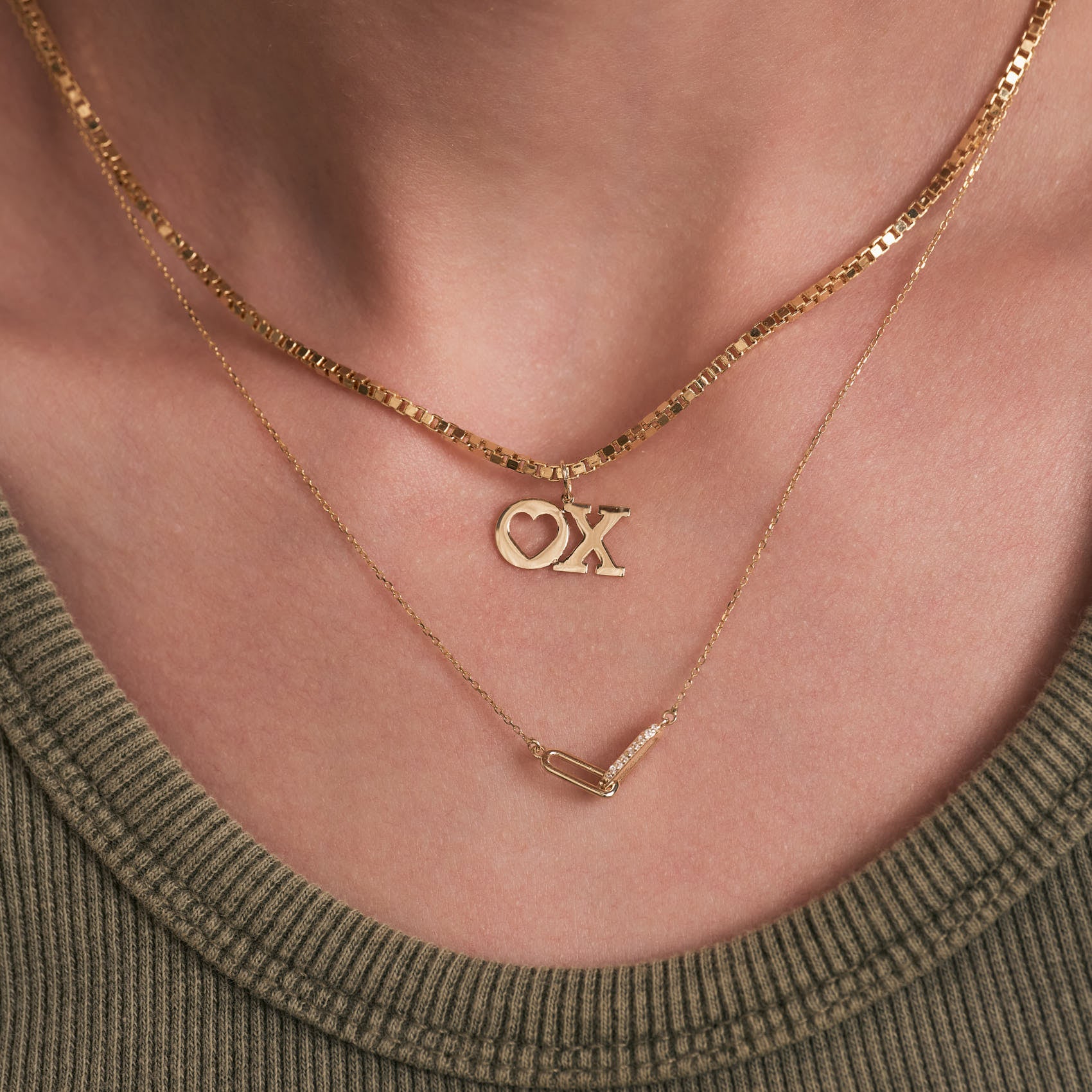 Diamond Paperclip Interlocking Necklace