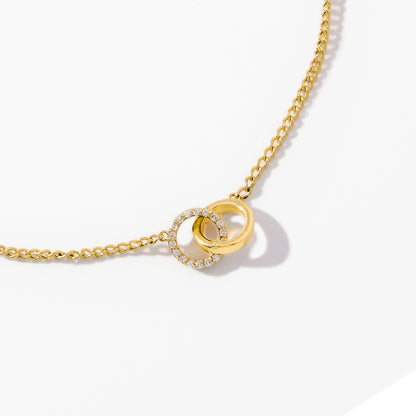 Diamond Interlocking Circles Bracelet