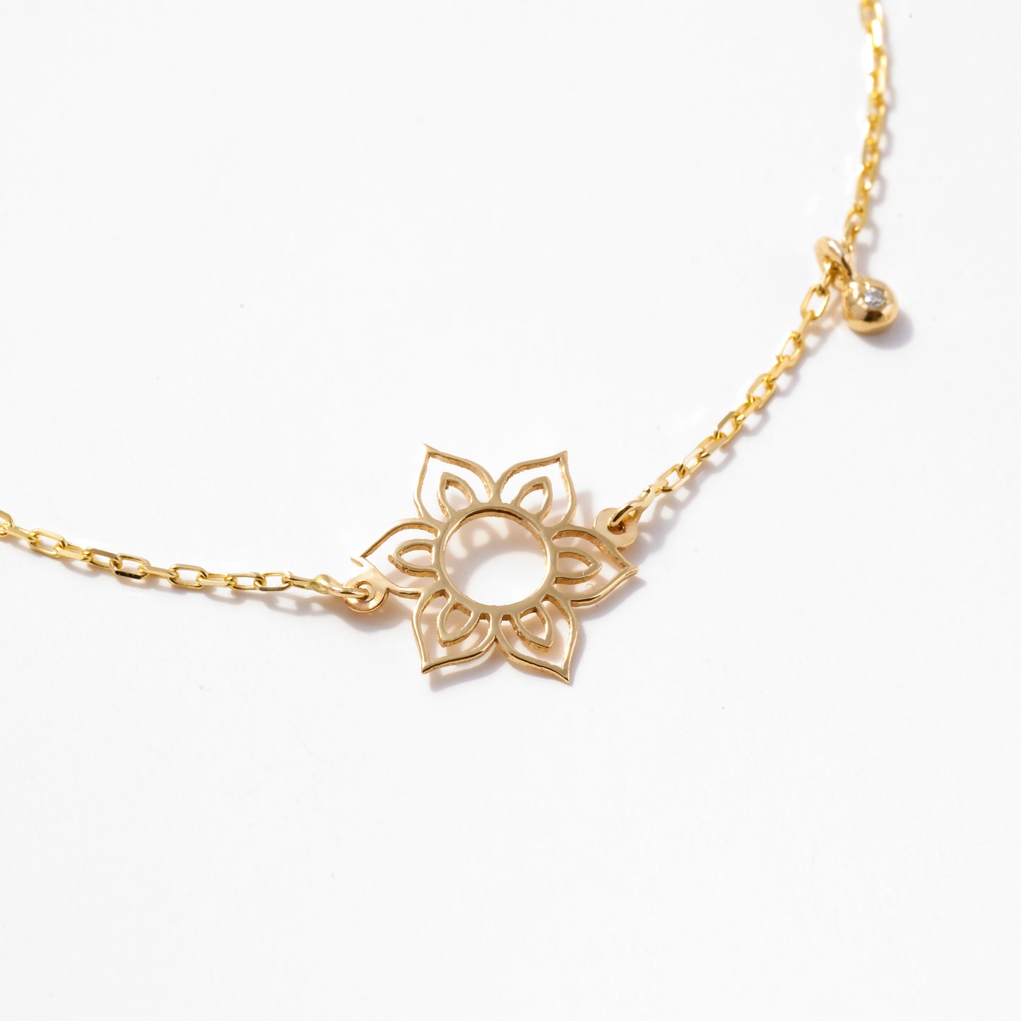 Flower Bracelet with Diamond in 14k Solid Gold