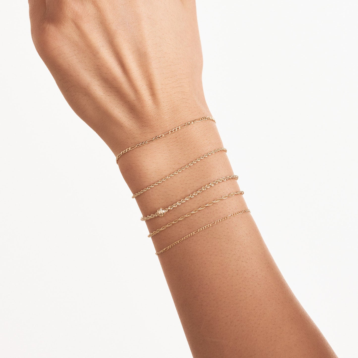 Dainty Figaro Chain Bracelet