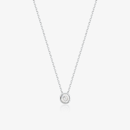 Collier solitaire en CZ en or massif 14 carats.