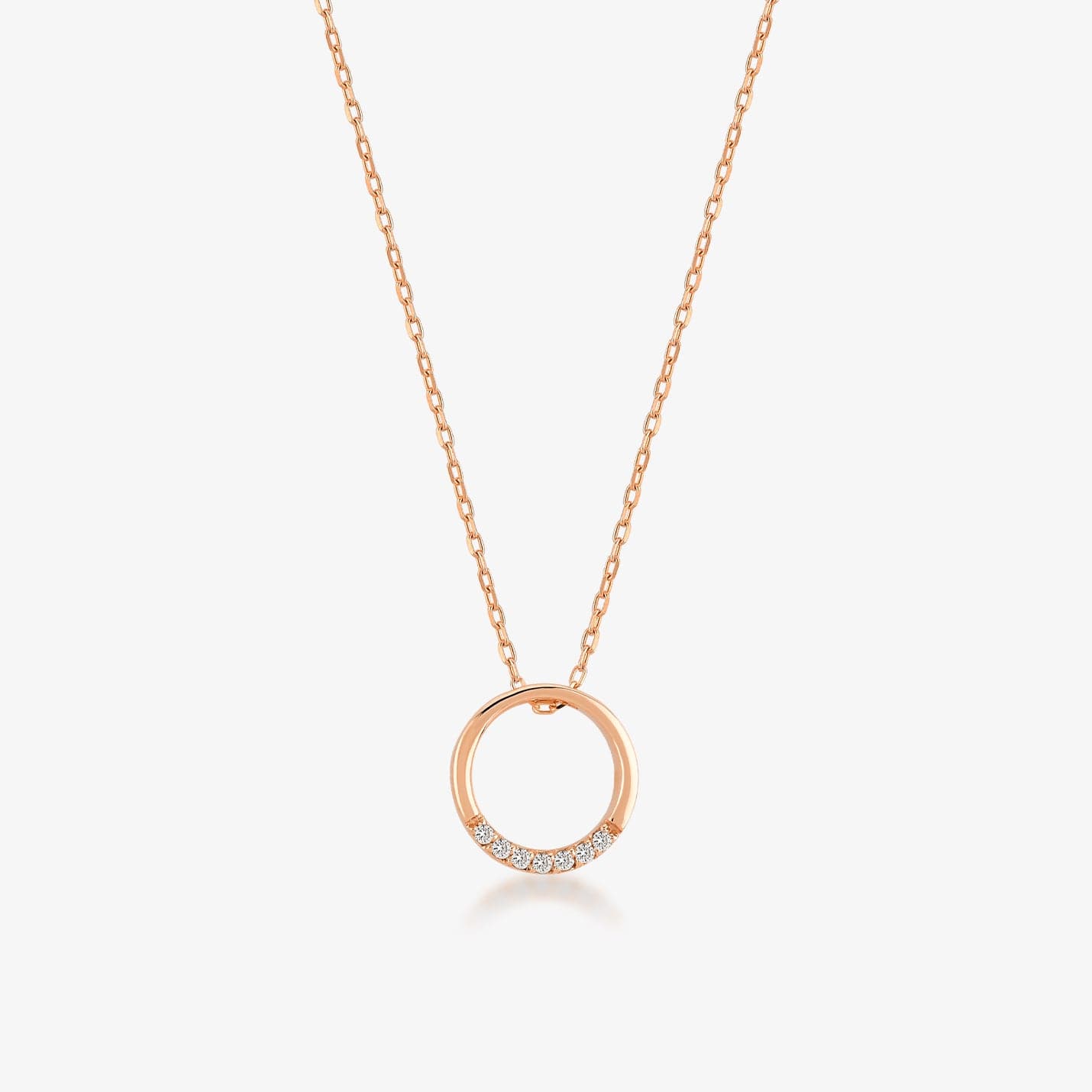 Collier pendentif cercle en diamant de 1/50 CT. T.W. en or 14 carats