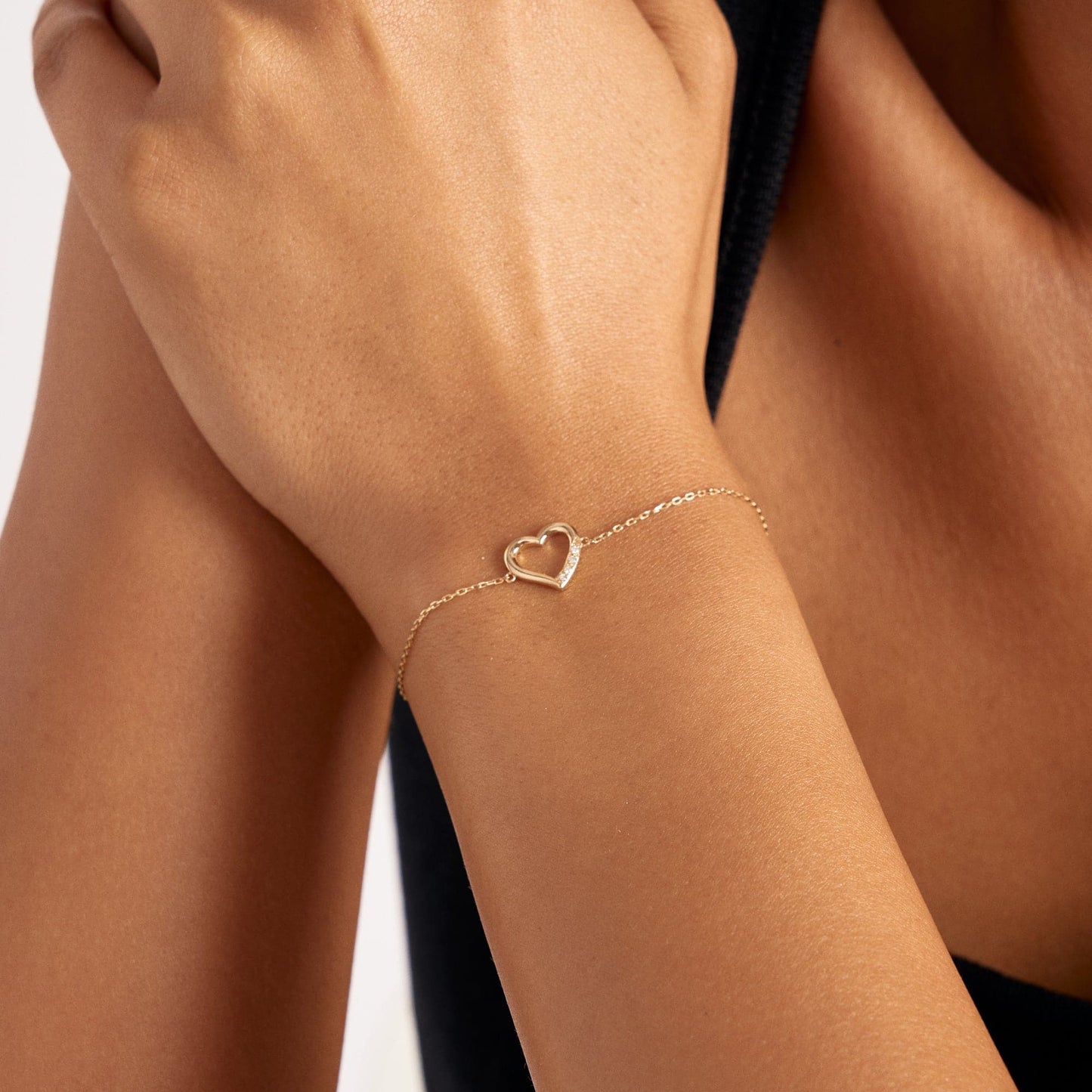 Diamond Small Heart Bracelet in 14K Solid Gold