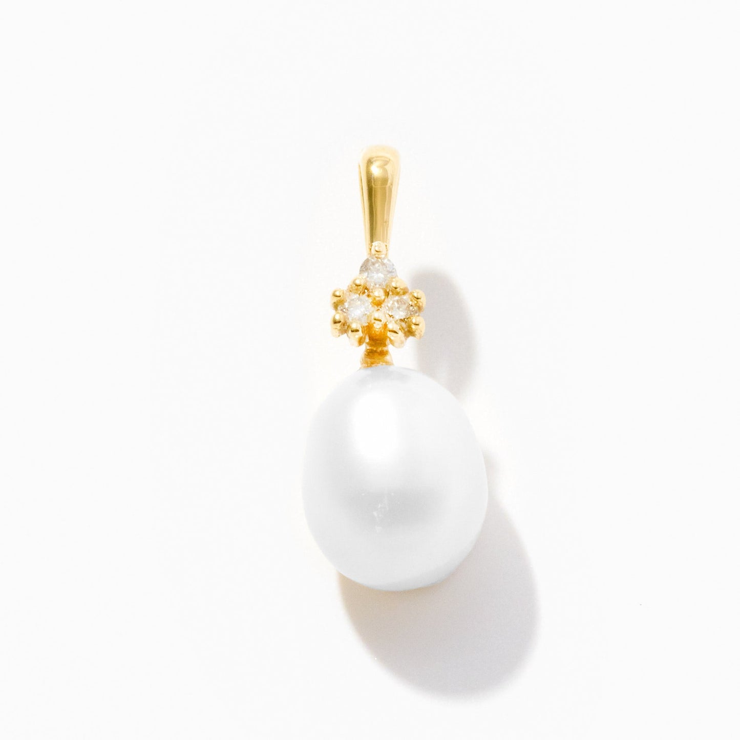 Unique Diamond Pearl Charm