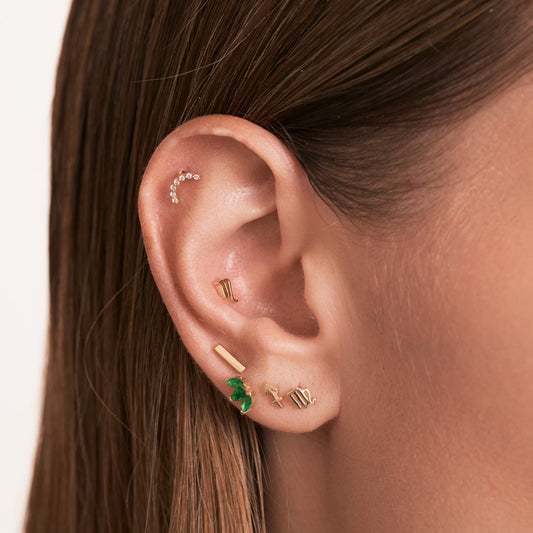 Curved Bar Piercing Stud
