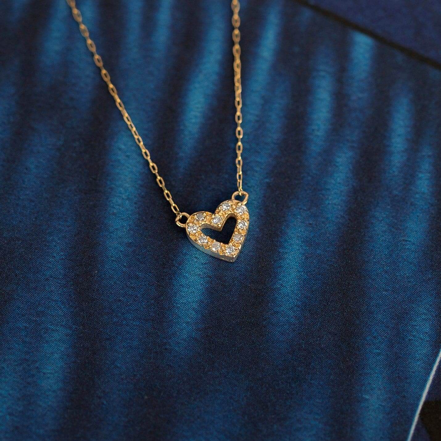 Diamond Mini Open Heart Pendant Necklace