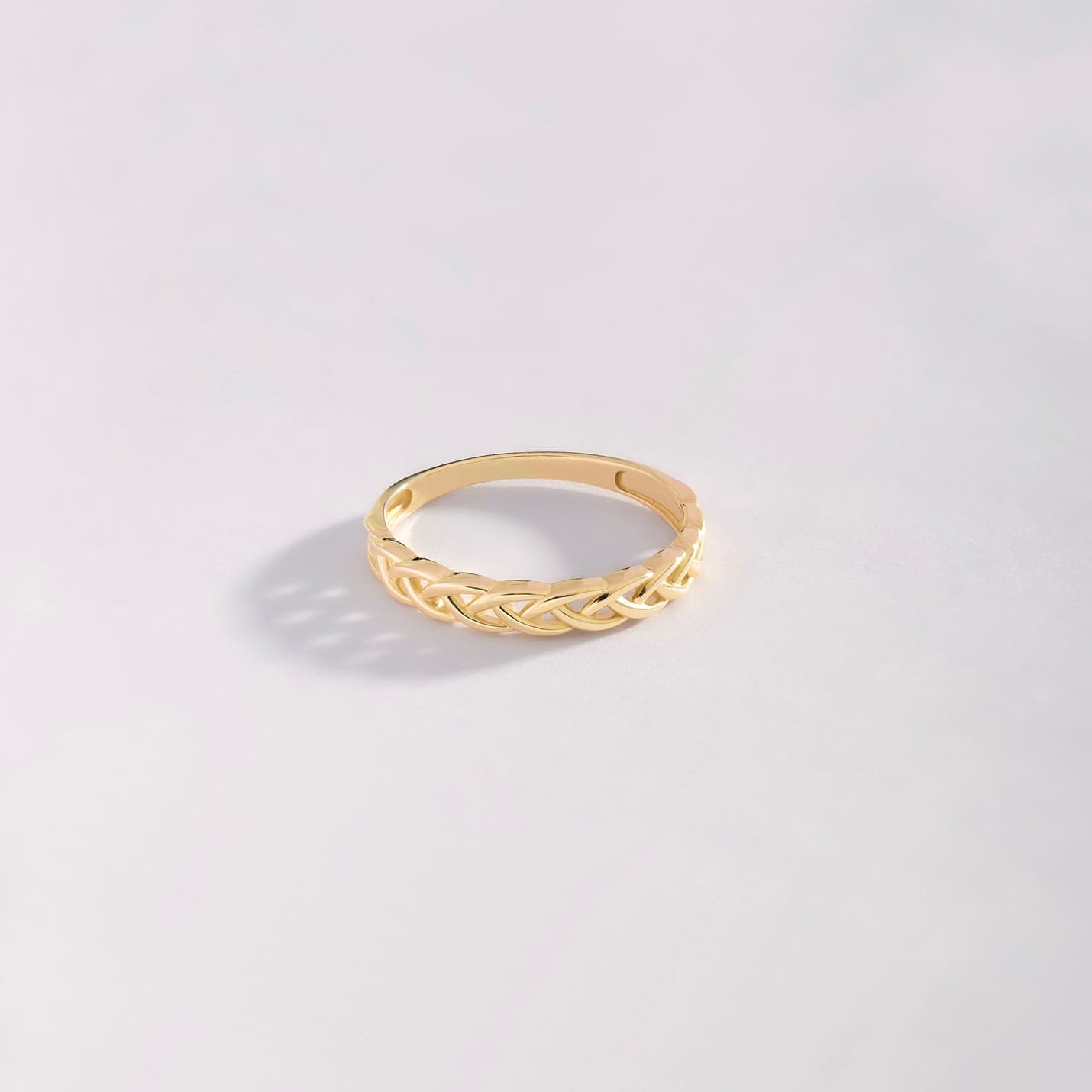 Twist Band Ring