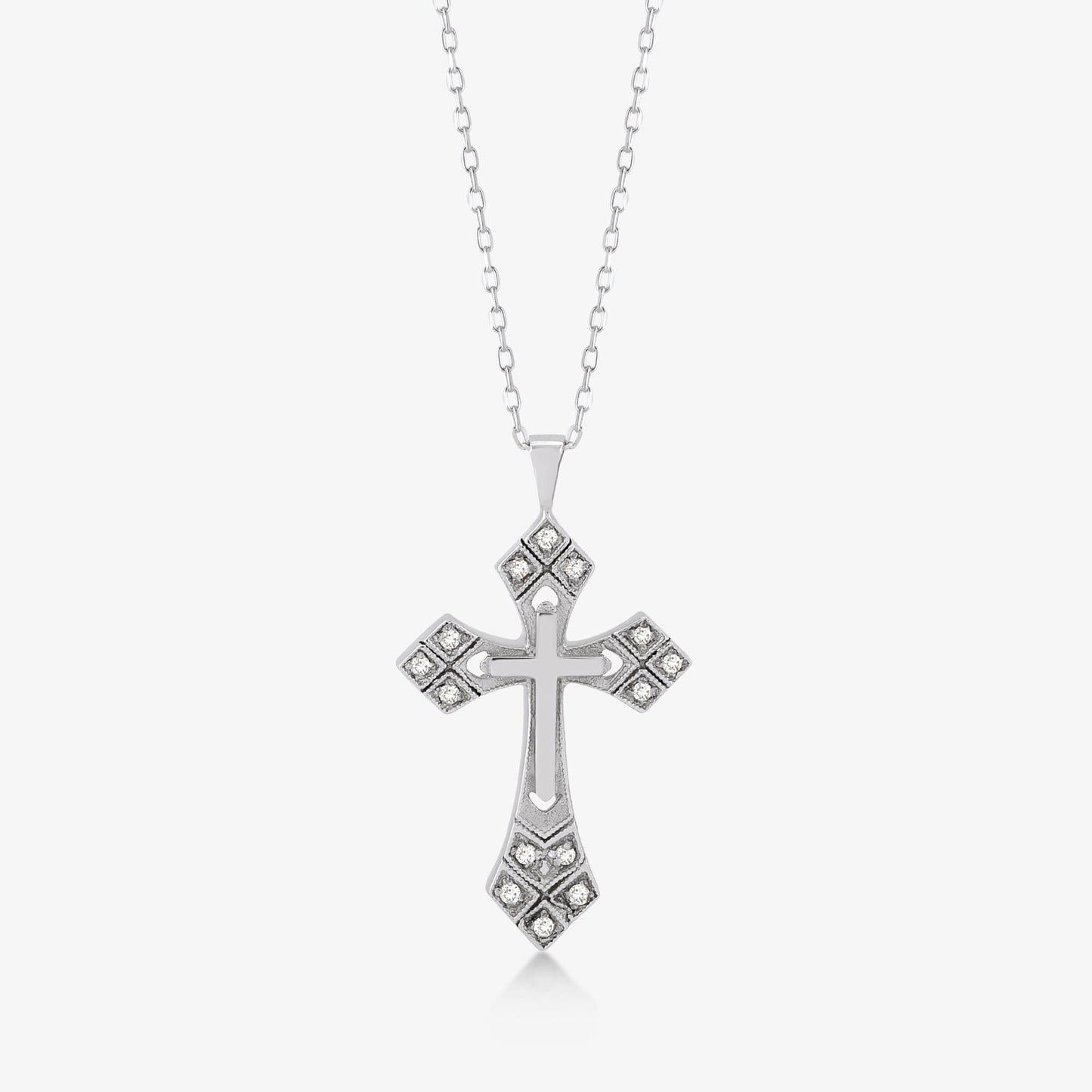 Collier croix gothique en diamants en or massif 14 carats.