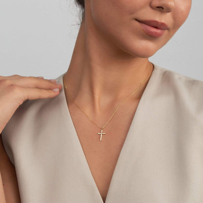 Collier croix solitaire en diamant en or blanc 14 carats (0,01 ct. p.m.).