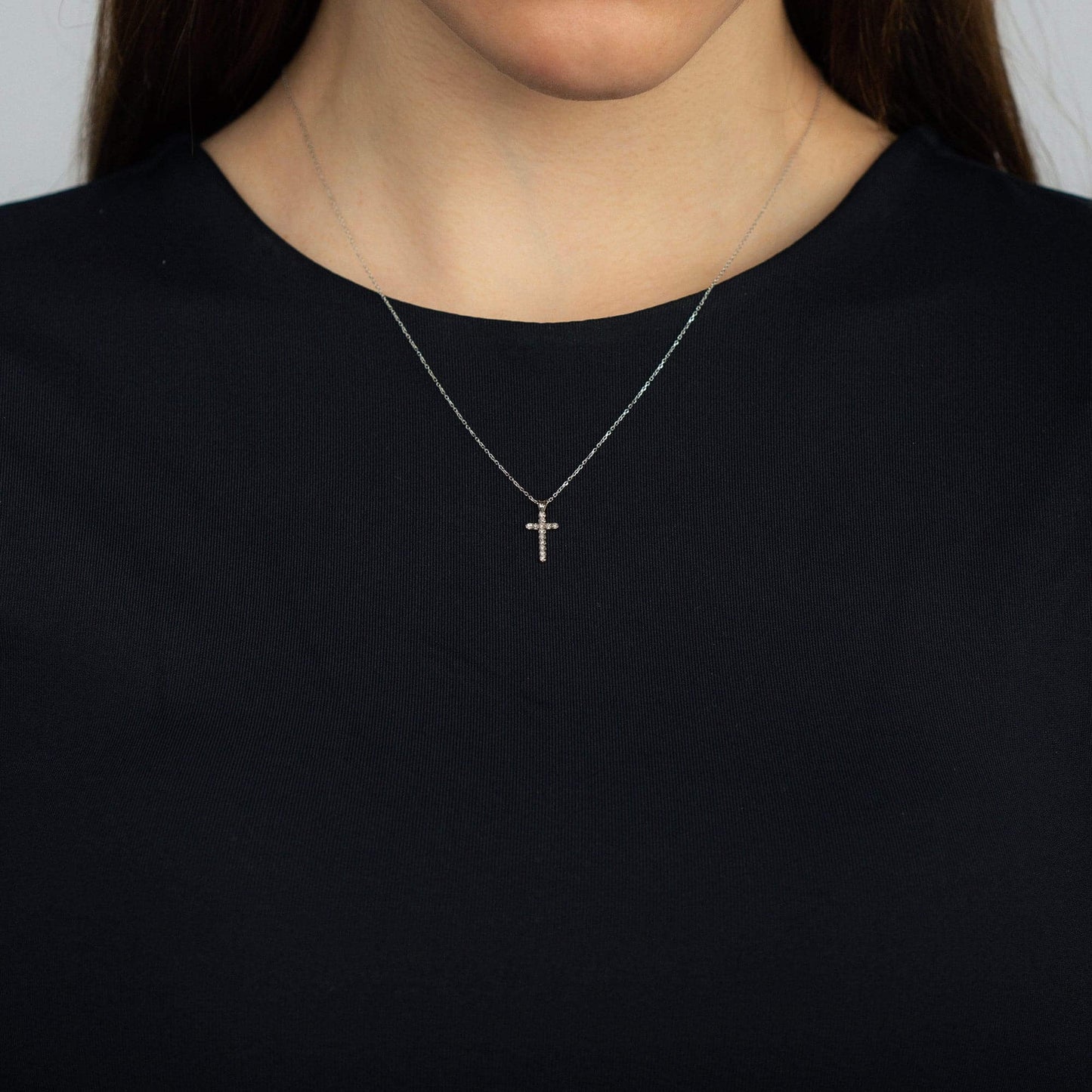 Cross Diamond Pendant Necklace in 14K Yellow Gold (0.06 ct)