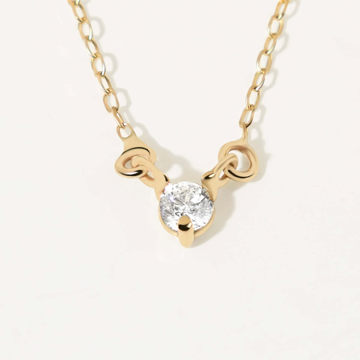Floating Diamond Pendant Necklace