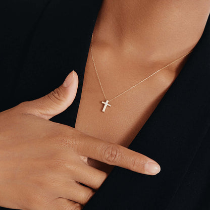 Collier croix solitaire en or massif 14 carats avec diamant