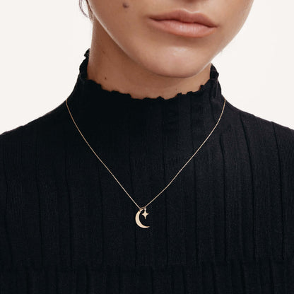 Collier croissant de lune et étoile en or massif 14 carats