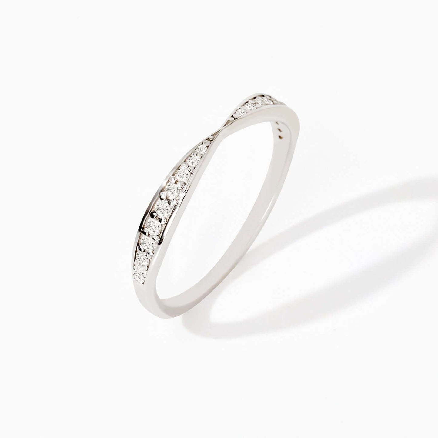 Diamond Pave Criss Cross Ring in 14K Solid Gold