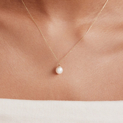 Diamond and Pearl Necklace