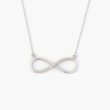 Collier Infinity en or blanc 14 carats avec diamants