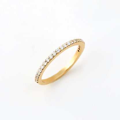 Diamond Half Eternity Band in 14K Solid Gold (1/5 ct.)