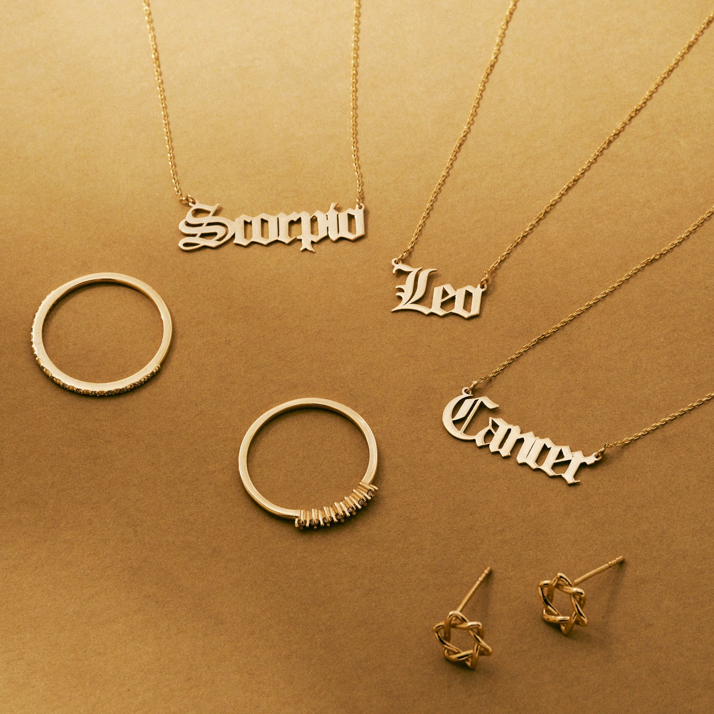 Zodiac Astrology Name Necklace in 14K Solid Gold