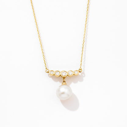 Pearl Necklace in 14K Solid Golid