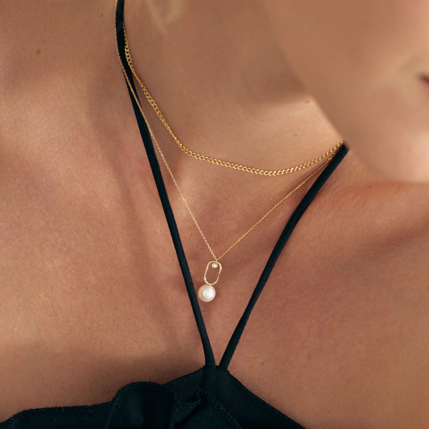 Diamond Paperclip Pearl Necklace in 14K Solid Gold