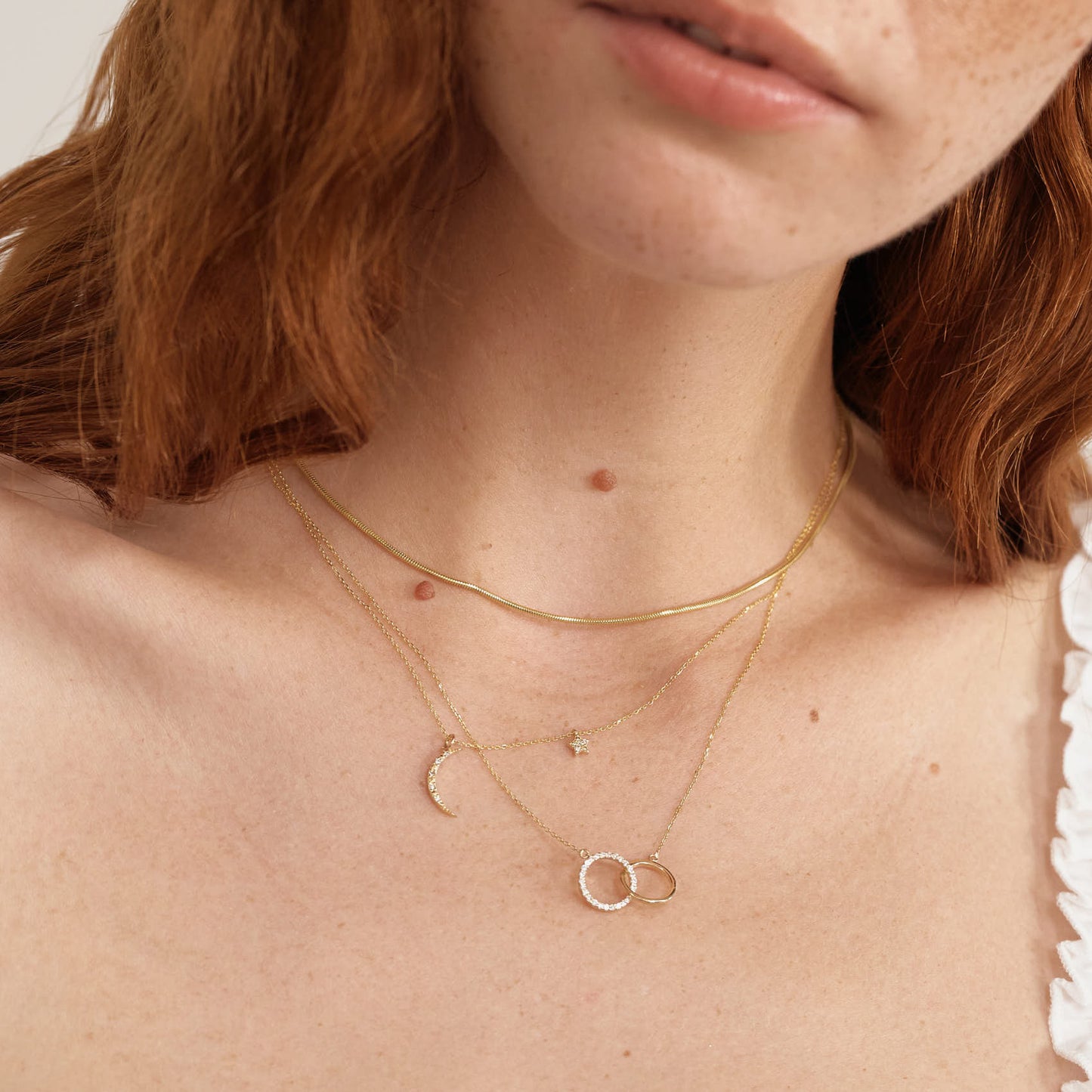 Diamond Interlocking Circle Necklace in 14K Solid Gold