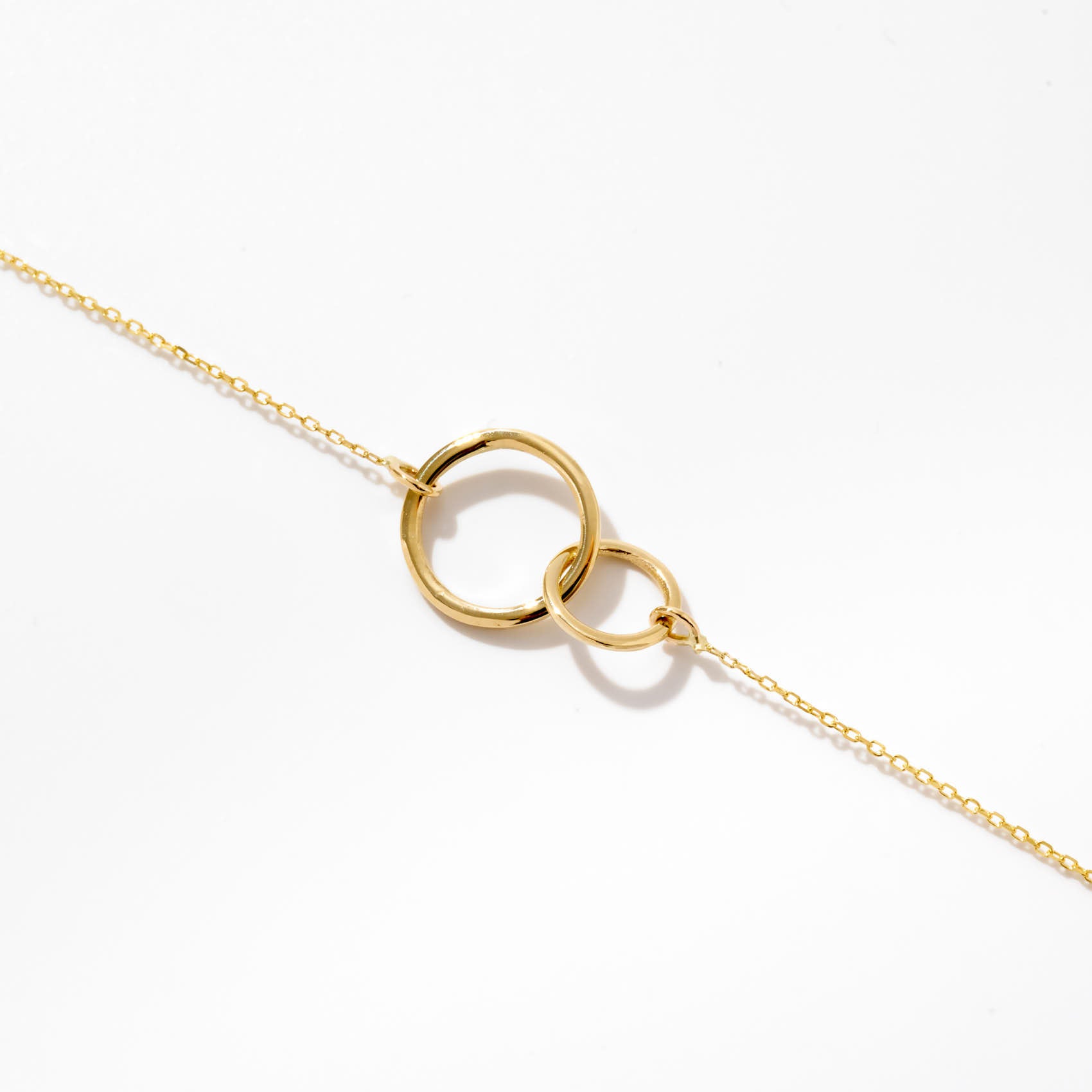 Interlocking Circle Necklace