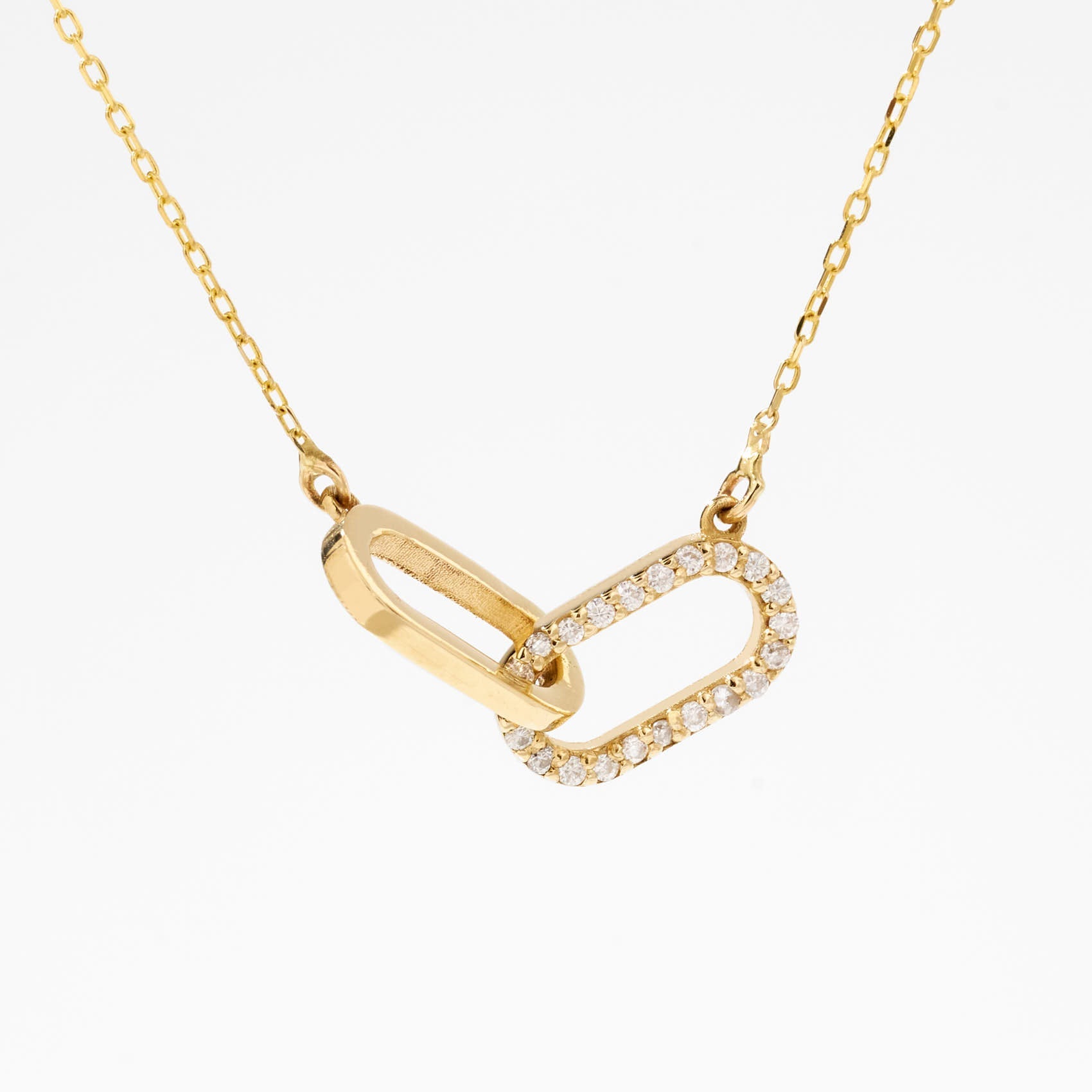 Diamond Paperclip Interlocking Necklace