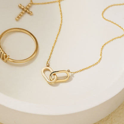 Intertwined Linked Paperclip Necklace in 14K Solid Gold