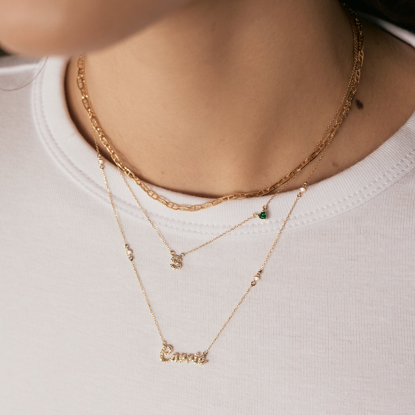 Diamond Carrie Name Necklace in 14k Solid Gold