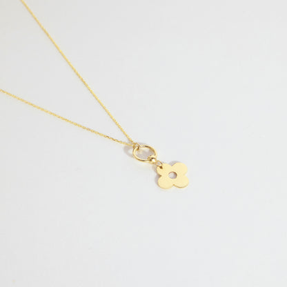 Dainty Clover Necklace