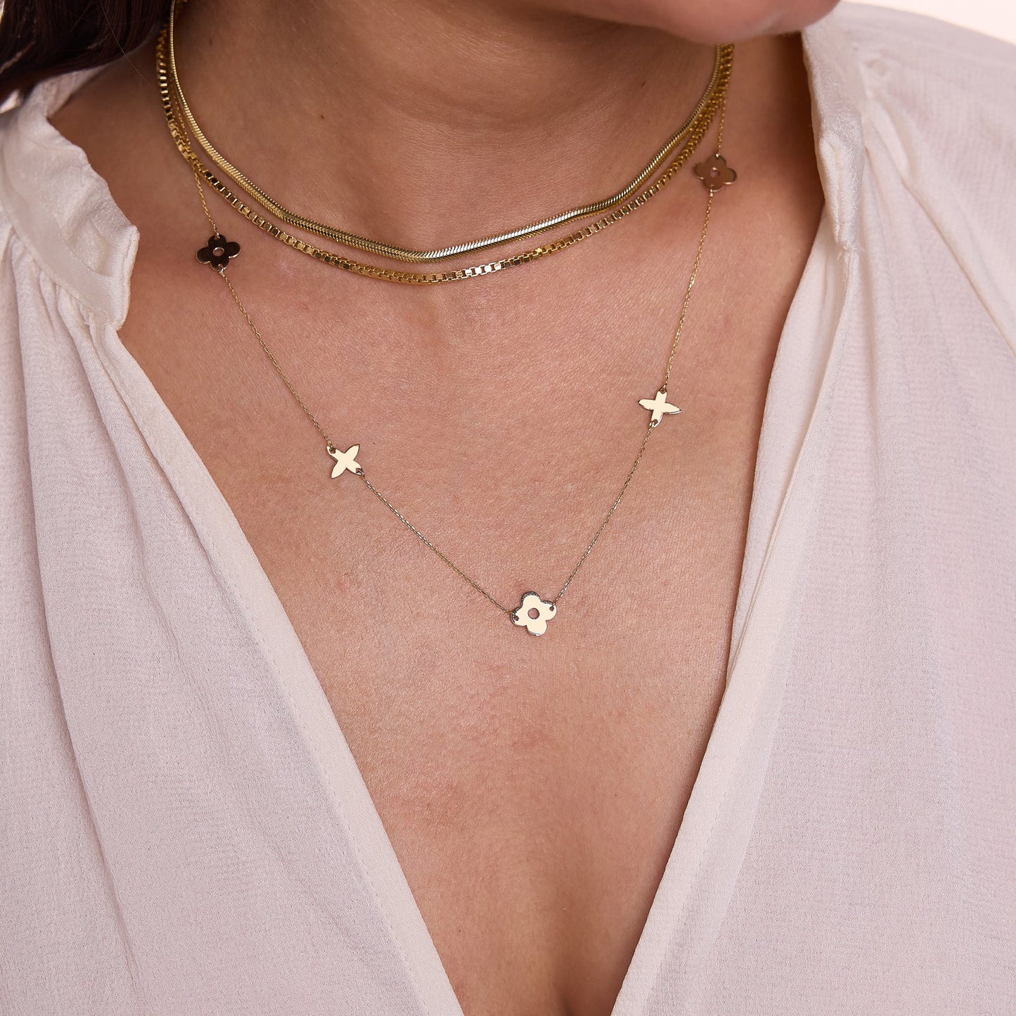 Flower Station Necklace