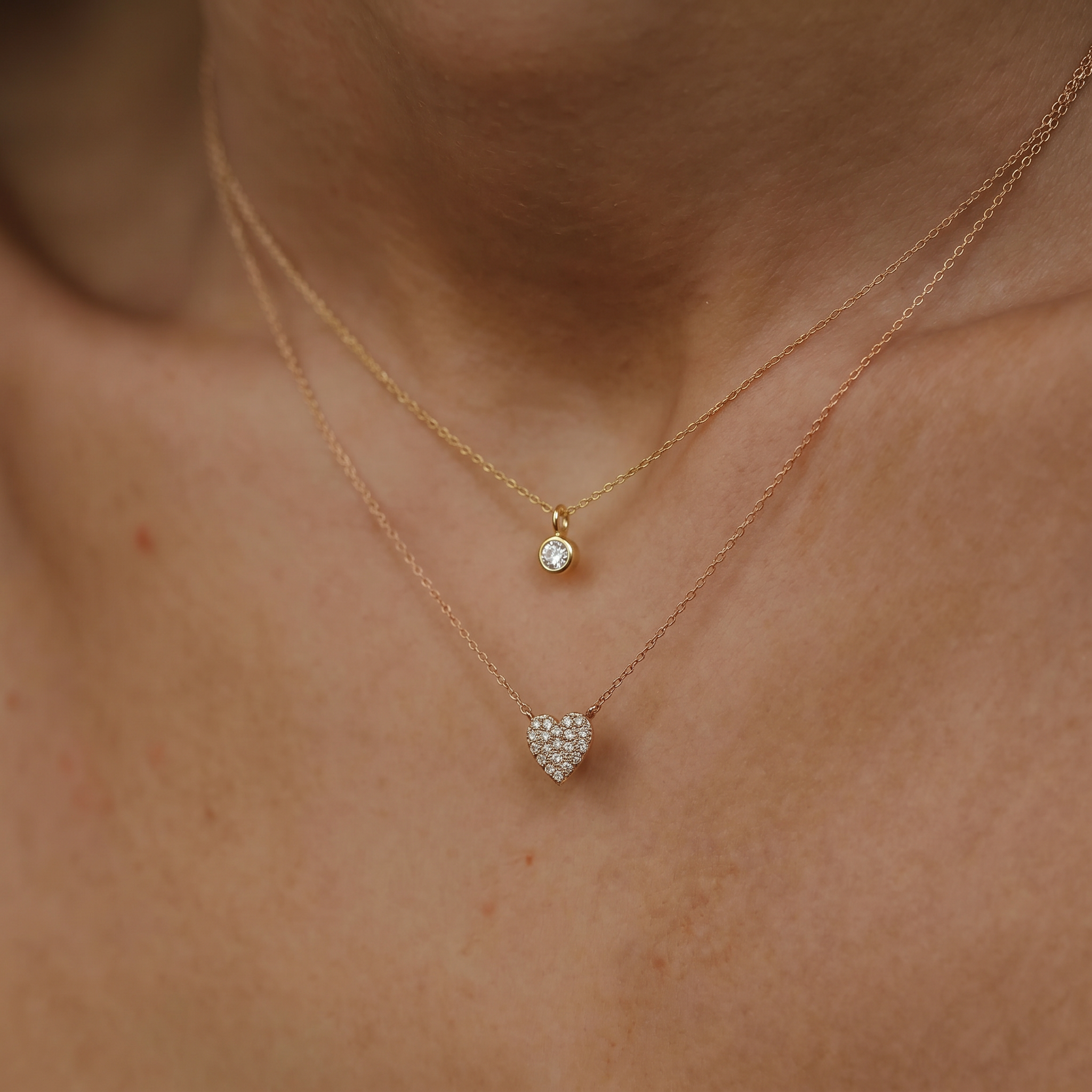 Diamond Solitaire on a Bail