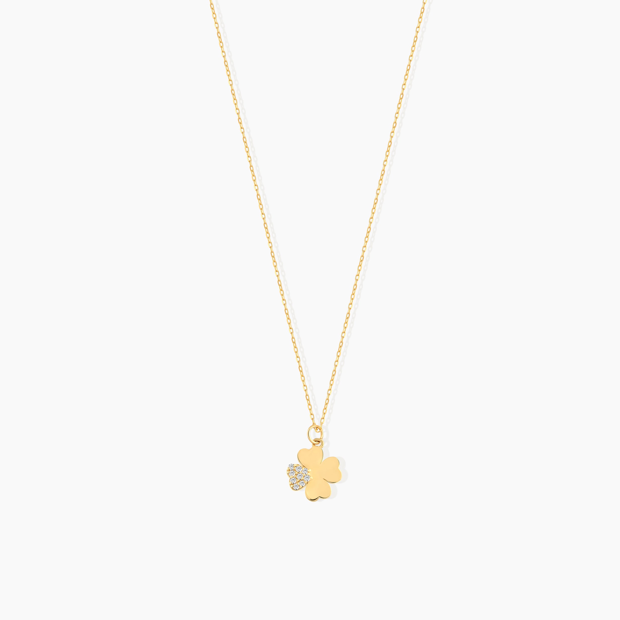 Dainty Diamond Four Leaf Clover Pendant Necklace