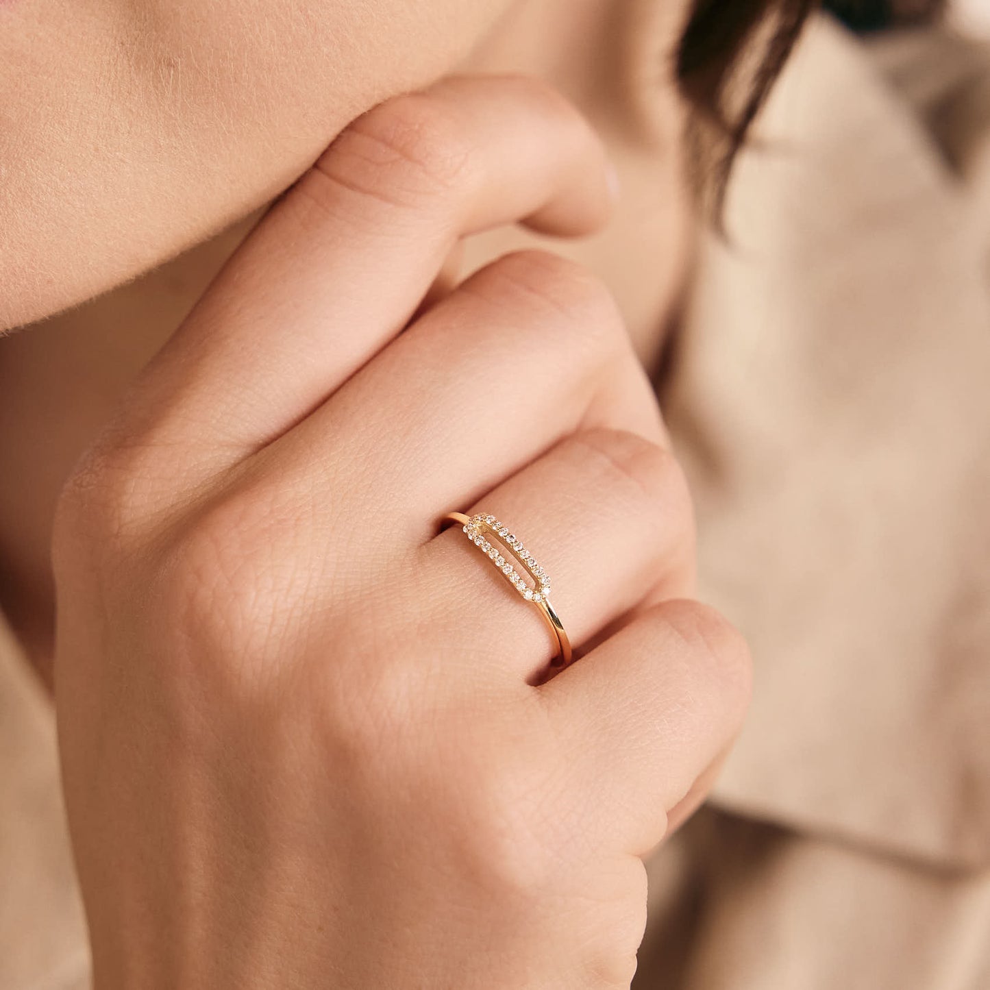 Diamond Paperclip Ring in 14K Solid Gold